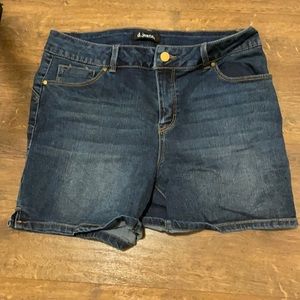 Like new denim shorts
